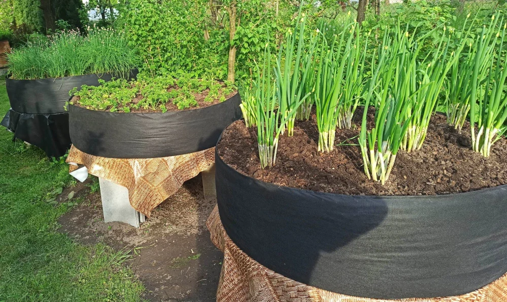 Moon River textilní květináč černý objem 12 l / výška 25 cm / průměr 25 cm