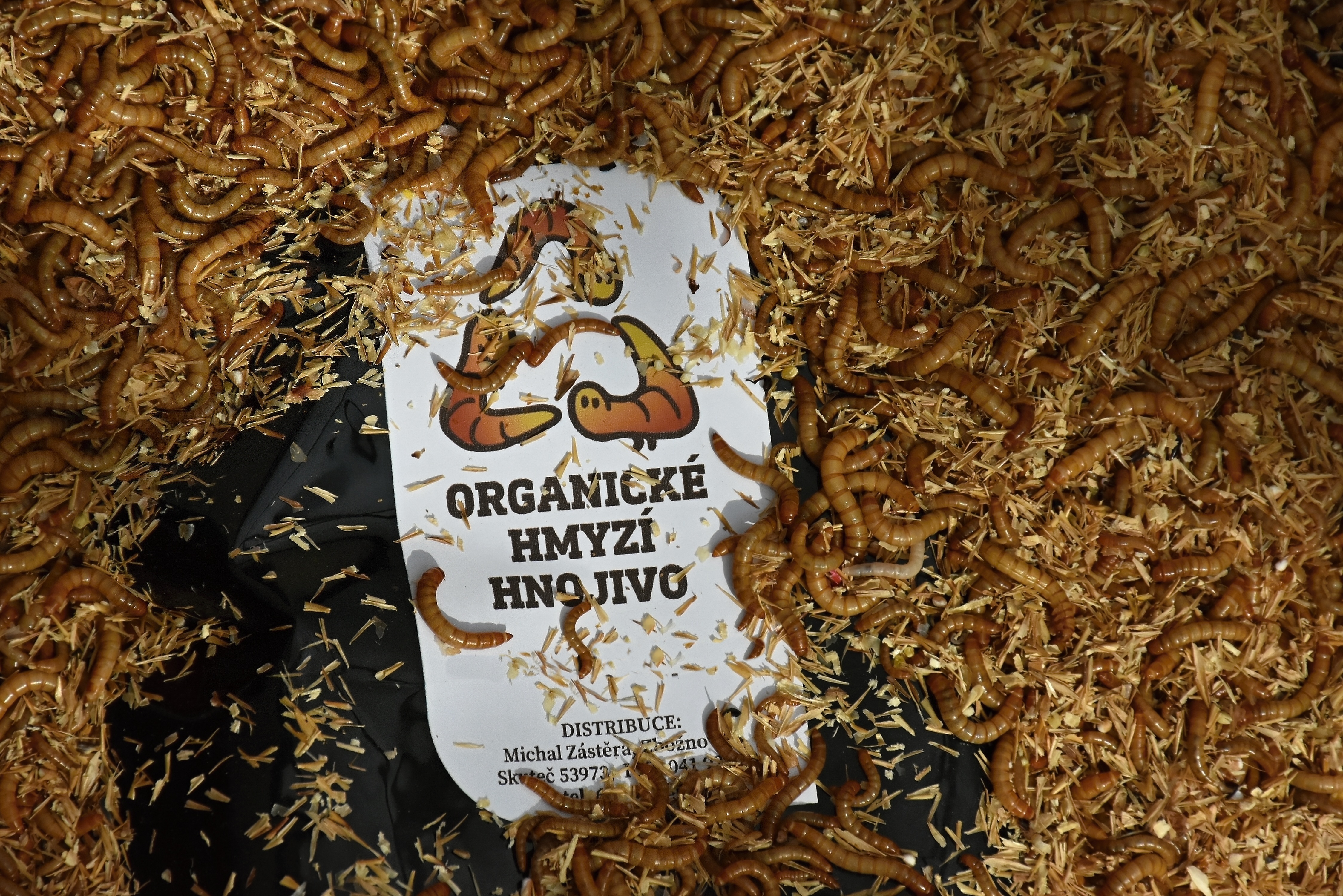 Organické hmyzí hnojivo 3 litry 