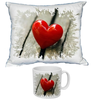 Moon River Svatý Valentýn srdce na podlaze  polštářek 30x40 cm a hrneček 330 ml