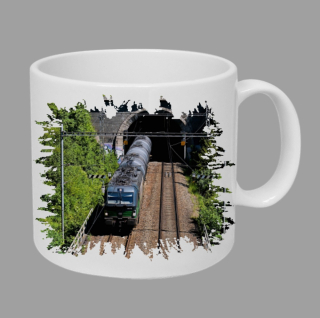 Moon River VECTRON 193 216  hrnek s lokomotivou vlakem  obsah 330 ml