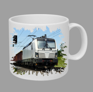 Moon River VECTRON 193 823  hrnek s lokomotivou vlakem  obsah 330 ml