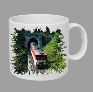 Moon River 757 010-4 hrnek s lokomotivou vlakem  obsah 330 ml