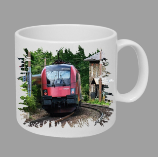 Moon River 1116 233 hrnek s lokomotivou vlakem  obsah 330 ml