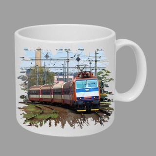Moon River ES499 1001 hrnek s lokomotivou vlakem  obsah 330 ml