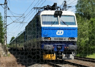 Moon River Puzzle s  lokomotivou 151 006-4 