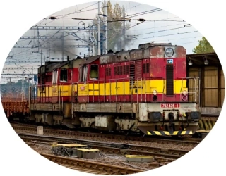 Nažehlovačka s vlakem 742 kocour